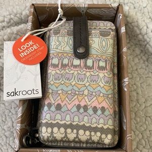 NWT! Sakroots smartphone wristlet